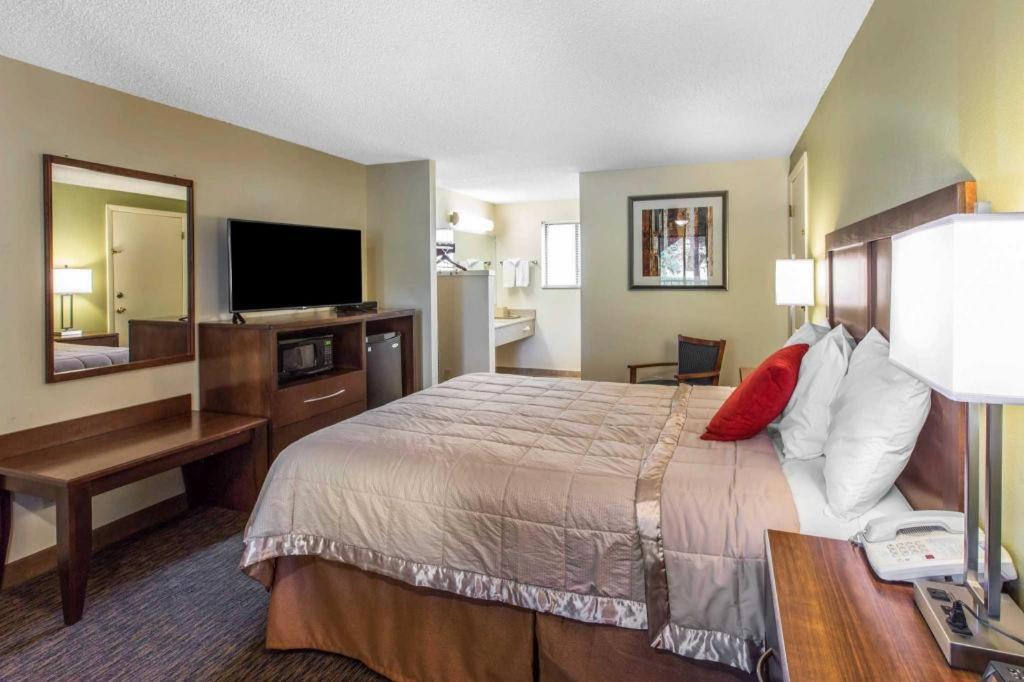 Rodeway Inn Glenwood Springs Bagian luar foto