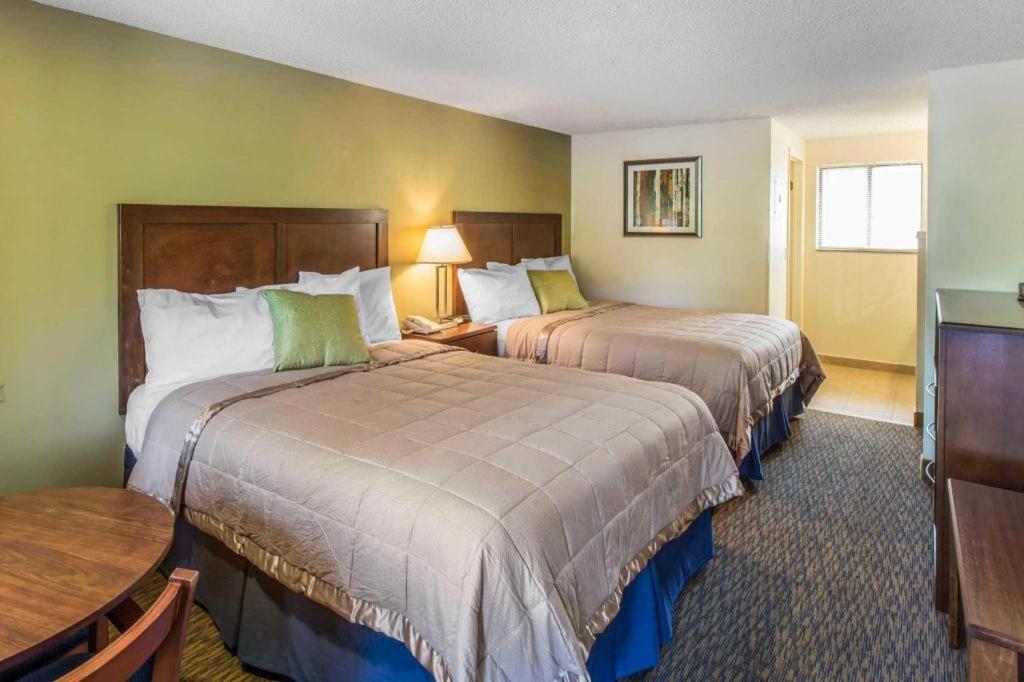 Rodeway Inn Glenwood Springs Bagian luar foto