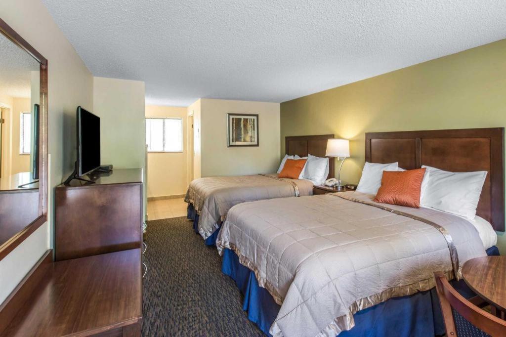Rodeway Inn Glenwood Springs Bagian luar foto