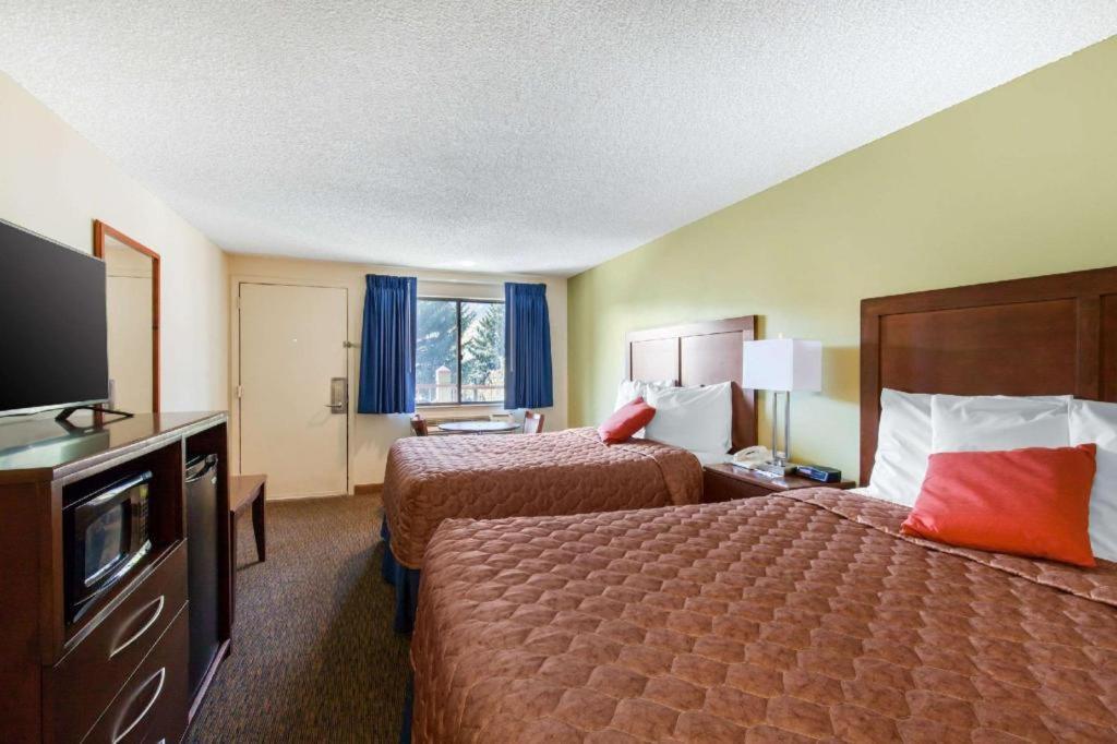Rodeway Inn Glenwood Springs Bagian luar foto