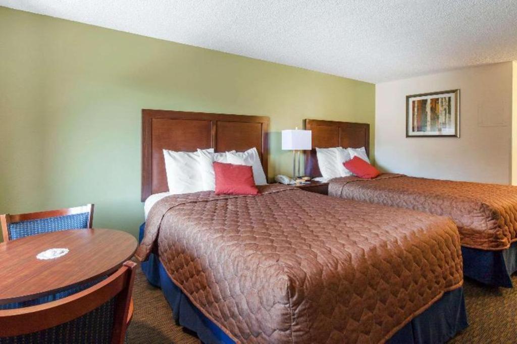 Rodeway Inn Glenwood Springs Bagian luar foto
