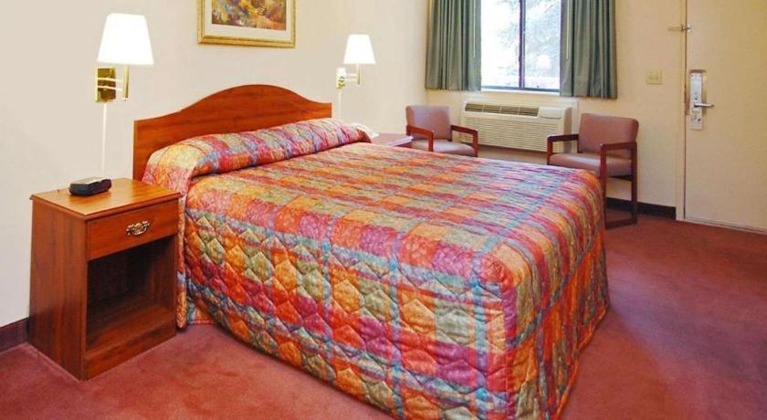 Rodeway Inn Glenwood Springs Bagian luar foto
